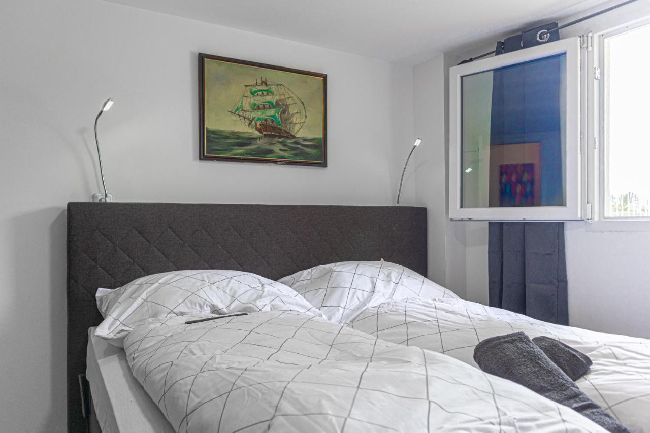 Exquisite Shared Villa - Your Private Room In This Beautiful Home Wien Exterior foto