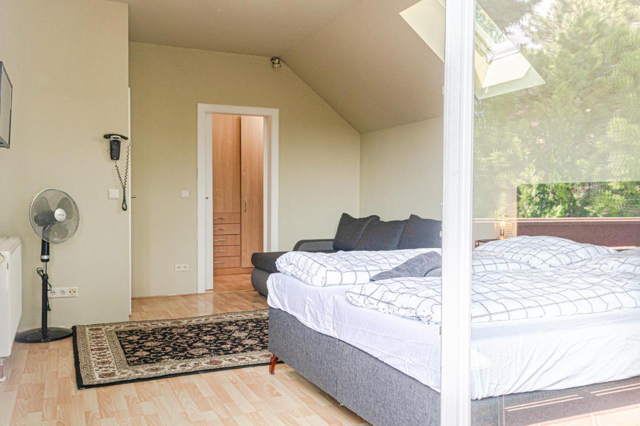 Exquisite Shared Villa - Your Private Room In This Beautiful Home Wien Exterior foto